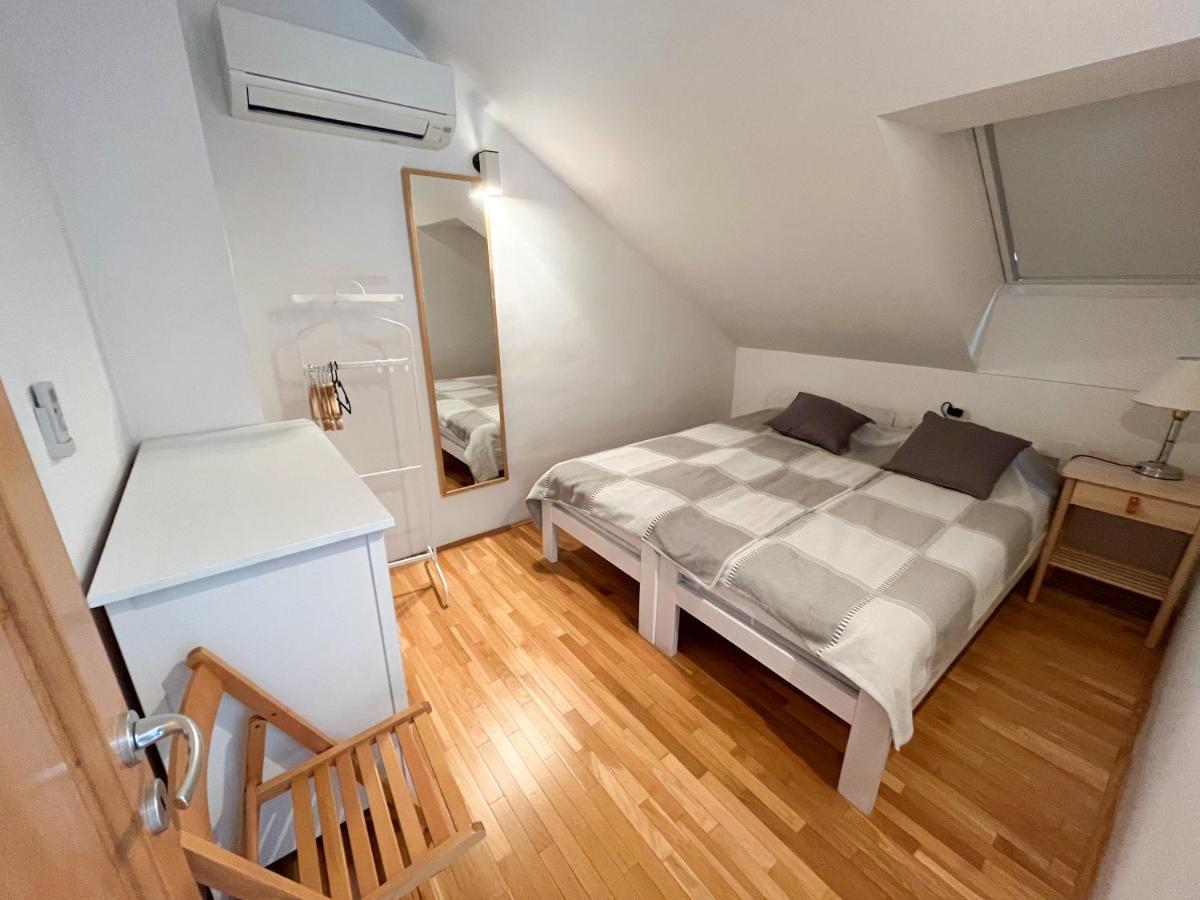 Mandre Island Pag Apartment ภายนอก รูปภาพ
